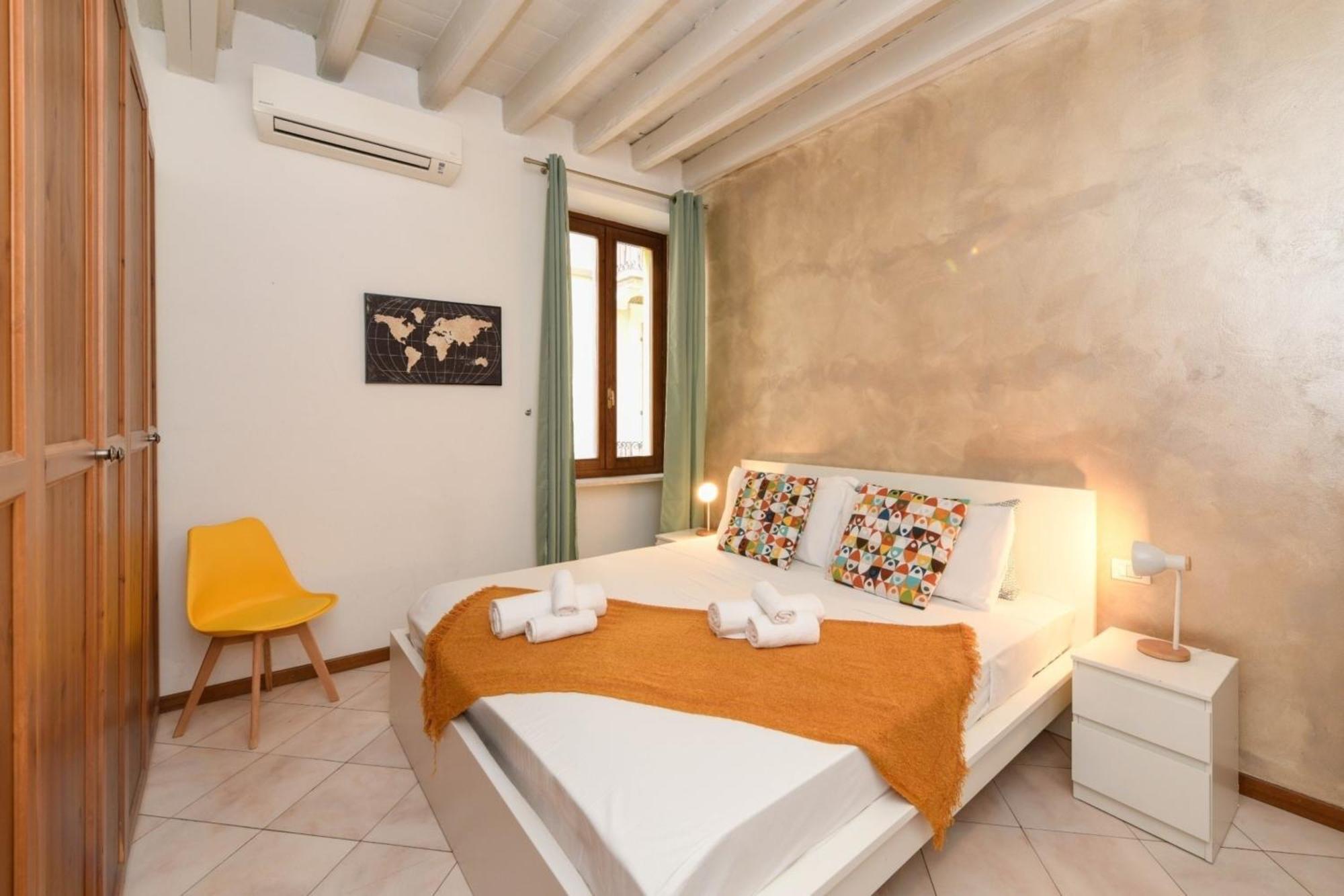 Desenzanoloft Le Petit Bijou - Restyling 2025 - Downtown Desenzano del Garda Luaran gambar