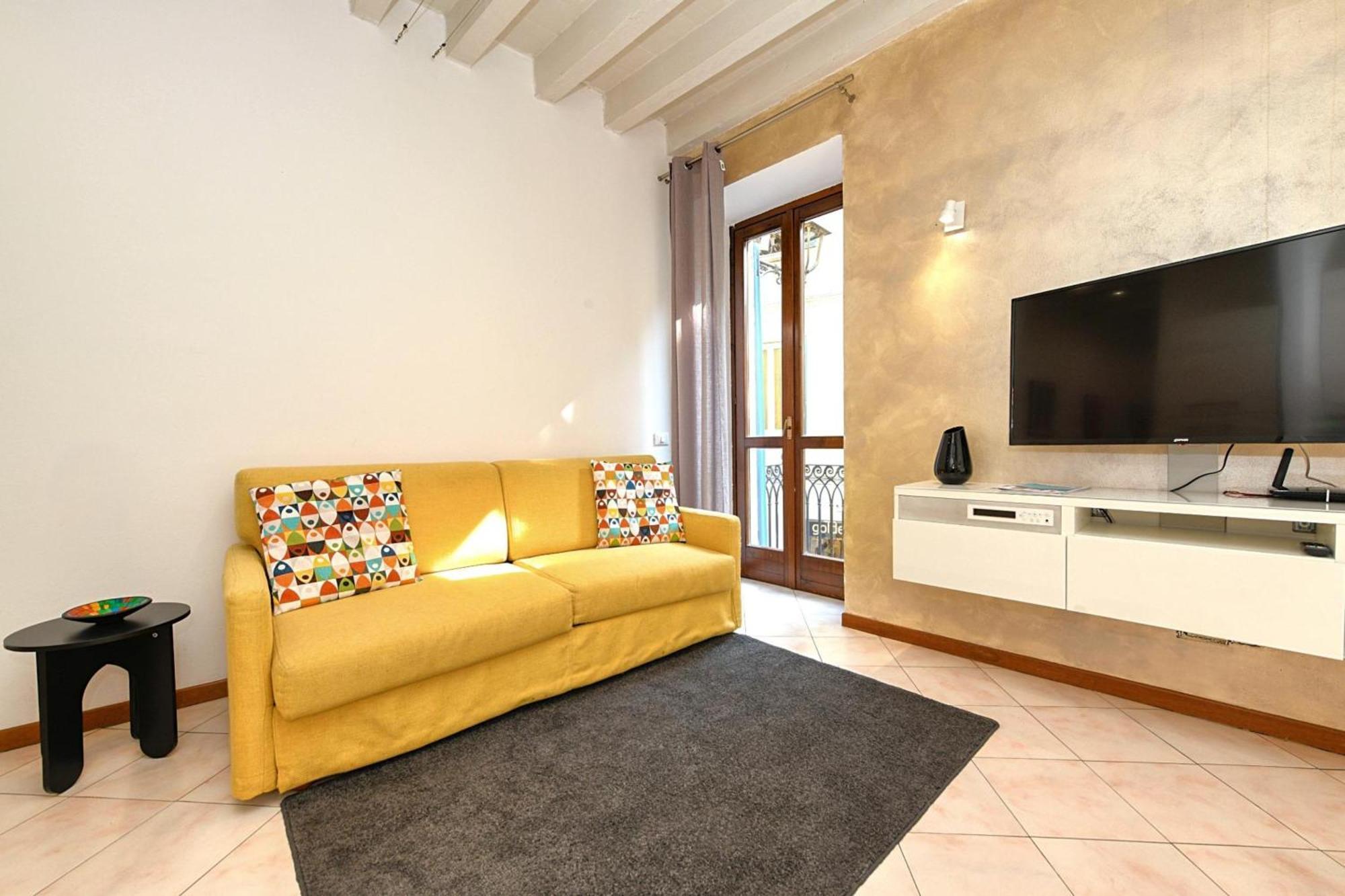 Desenzanoloft Le Petit Bijou - Restyling 2025 - Downtown Desenzano del Garda Luaran gambar