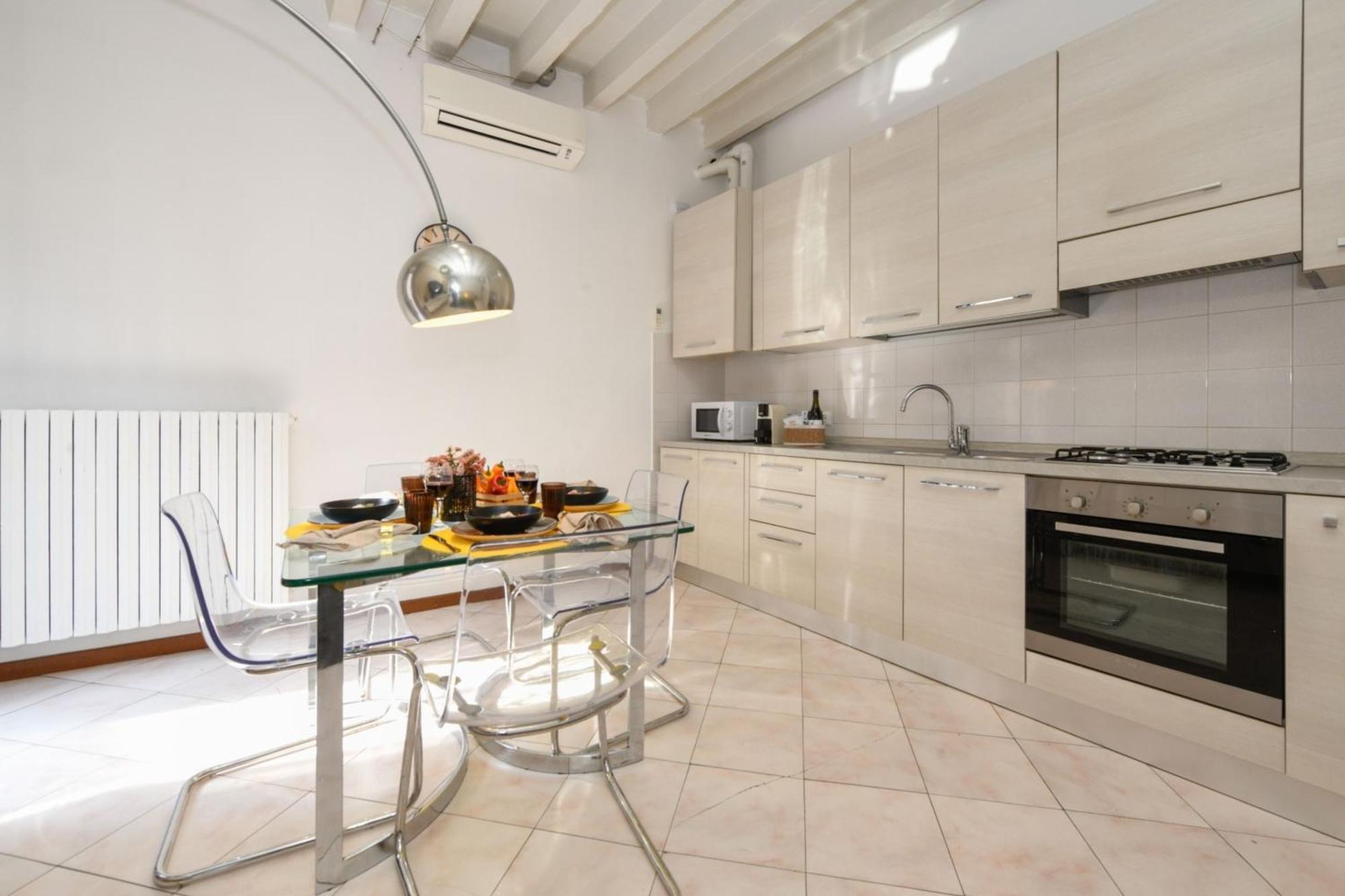 Desenzanoloft Le Petit Bijou - Restyling 2025 - Downtown Desenzano del Garda Luaran gambar